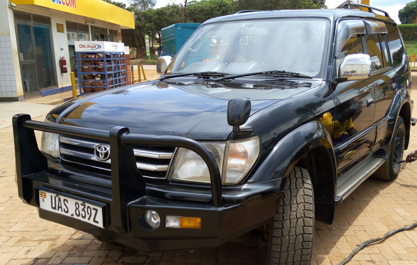 <strong>The top benefits of booking the Uganda 4×4 Rental online</strong>